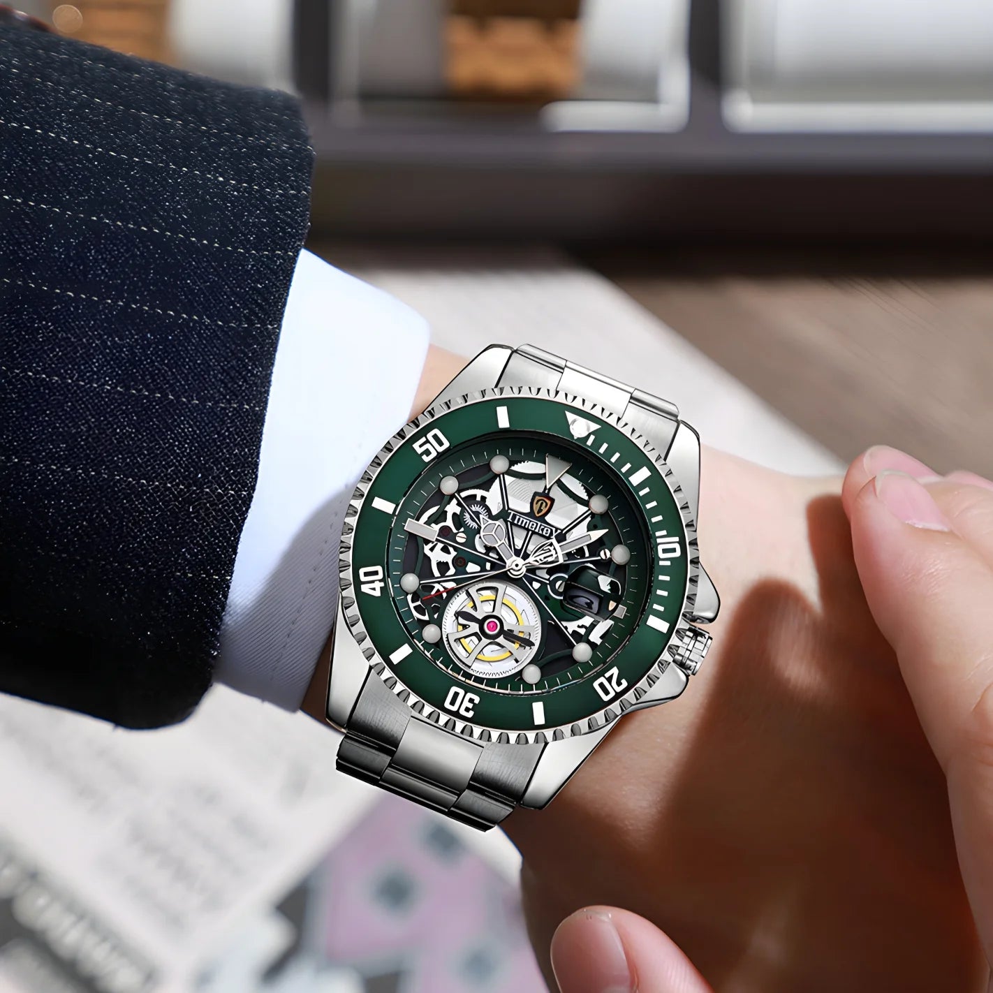 1pc men's quartz watch, mechanical watch shape, big brand design, rotating bezel, business, daily wear.